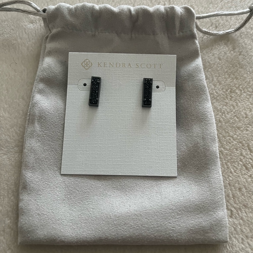 Kendra Scott Stud Earrings